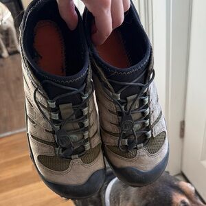 Merely low cut hiking shoes